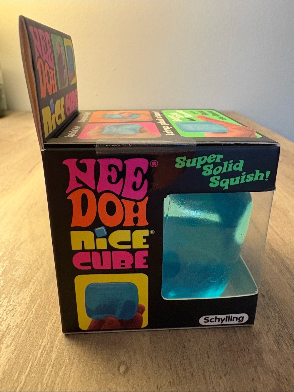 NeeDoh Nice Cube Super Solid Squish! - Picture 6 of 7